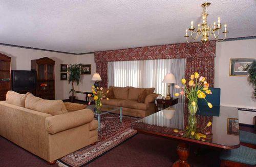 Holiday Inn Huntsville Downtown Beltér fotó